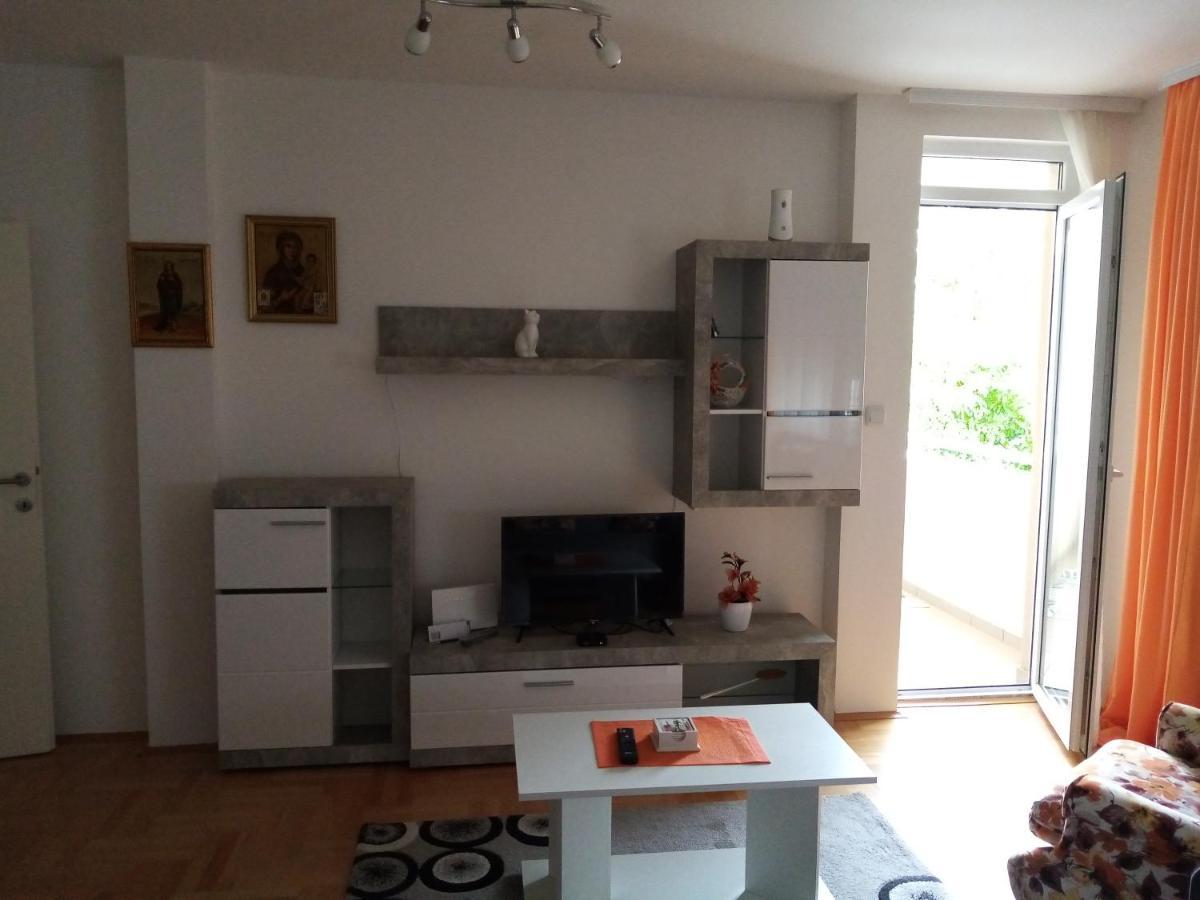 Apartman Maca 피로트 외부 사진