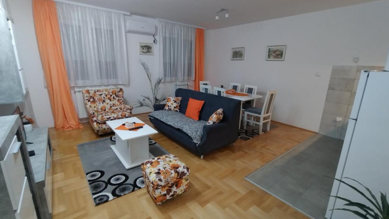 Apartman Maca 피로트 외부 사진